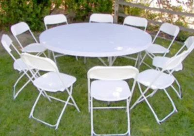 CHAISES-ET-TABLES-A-LOUER-2_WEBP