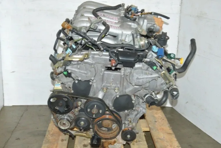 Moteur du Nissan Pathfinder 3.5L V6 2002-2004  VQ35 467862A  à Vendre
